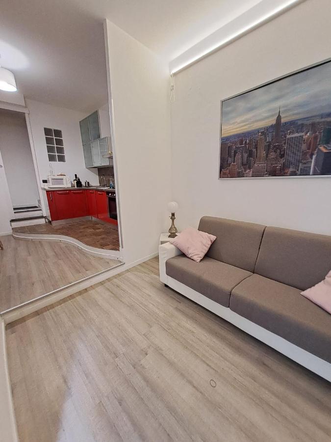 Appartamento In Centro Savona Exterior photo